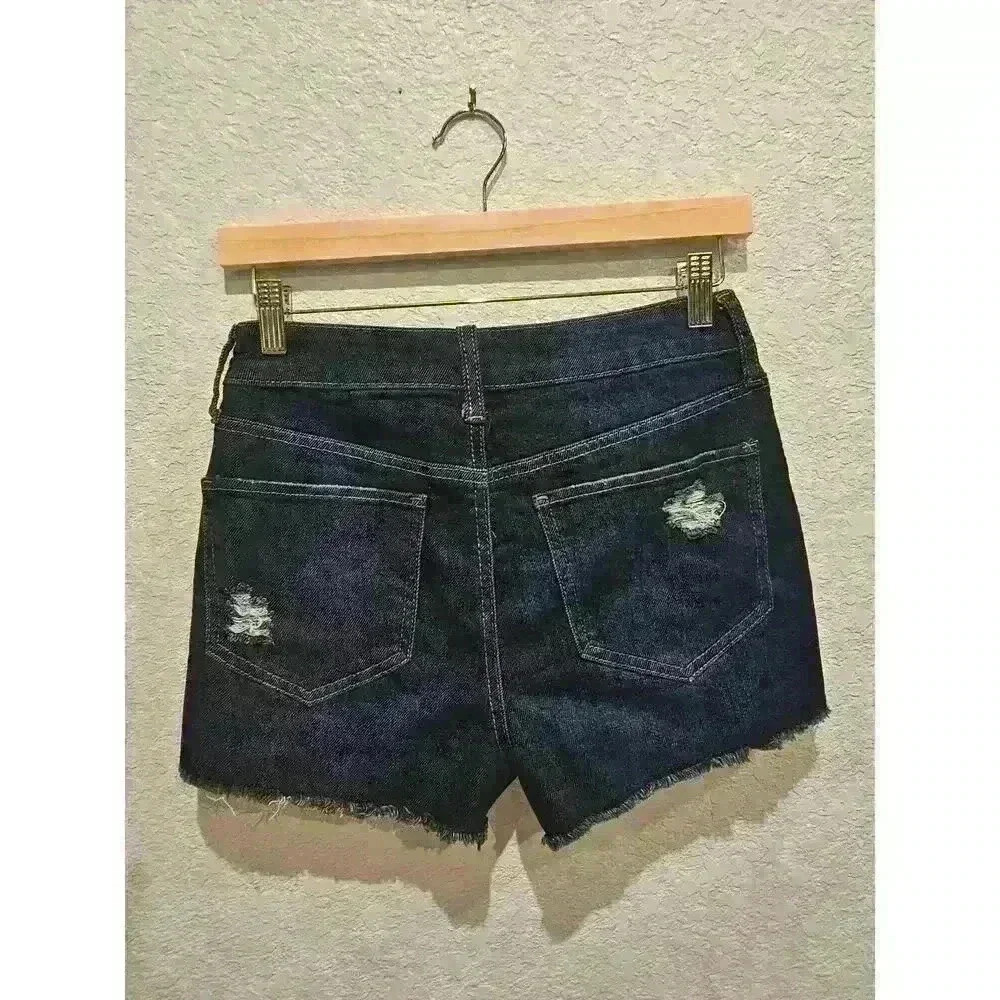 So goods for life dark blue denim shorts. Size 7/28. Nwt. - Picture 2 of 3